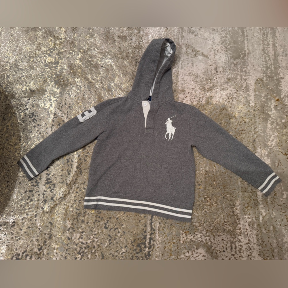 Boys size medium Polo Ralph Lauren pull over.